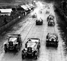 The first 24 Hours of Le Mans endurance race